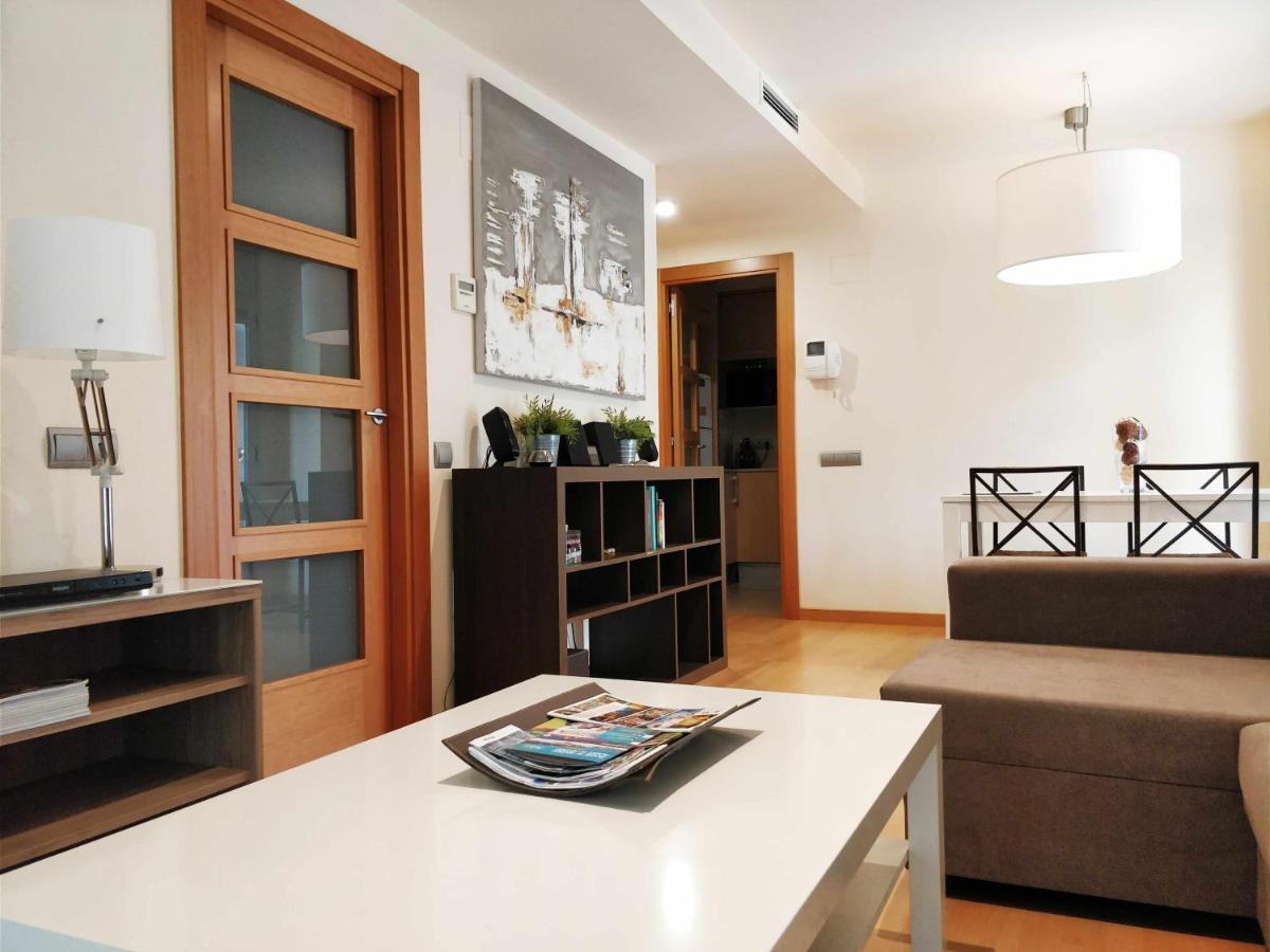 Mazi Apartments Downtown Mataro Bagian luar foto