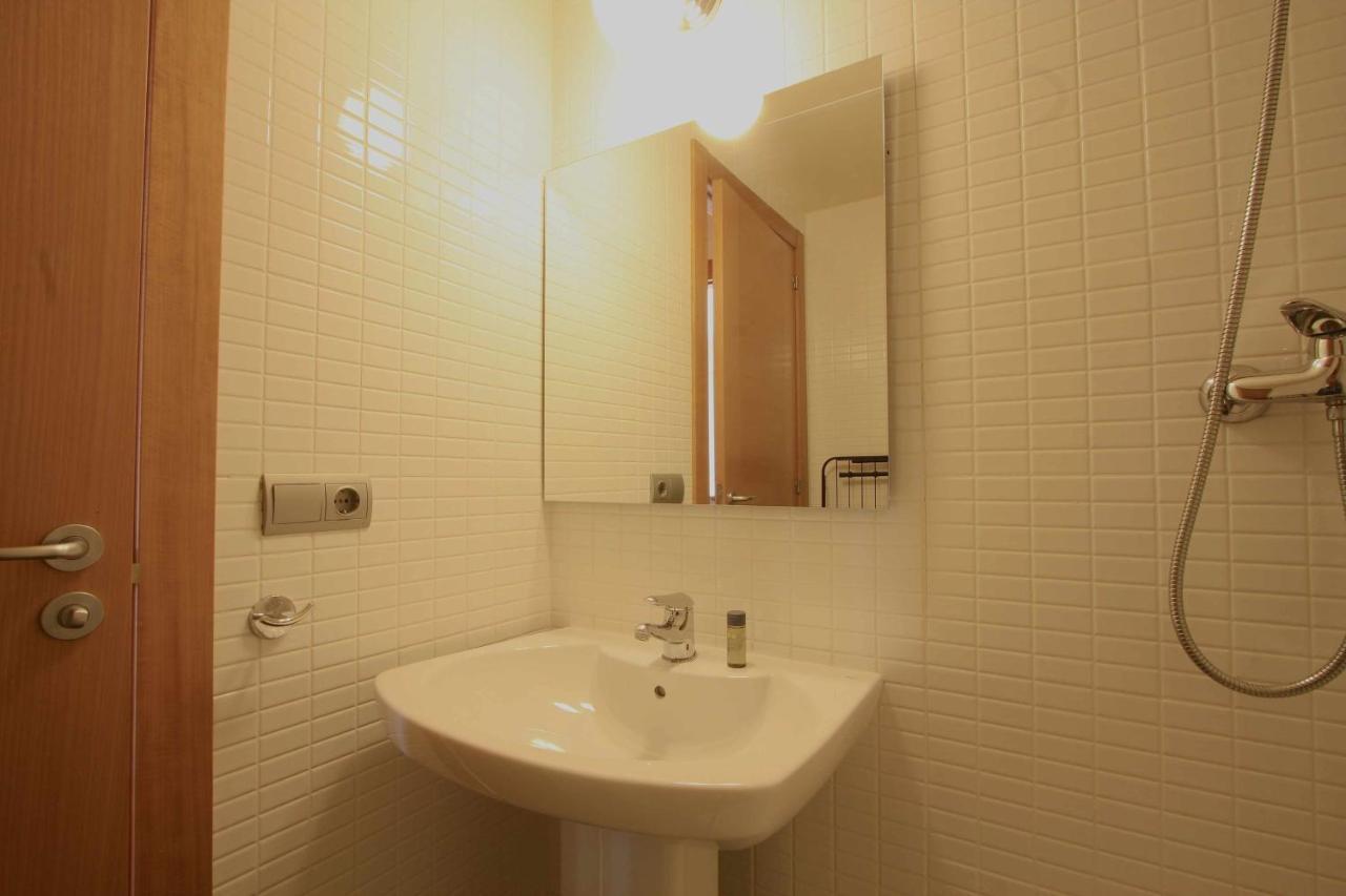 Mazi Apartments Downtown Mataro Bagian luar foto