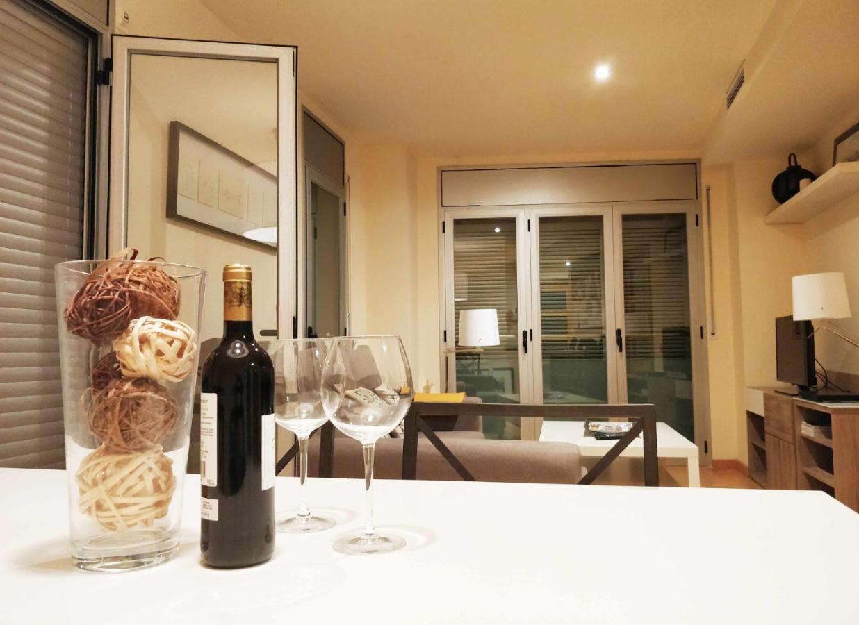 Mazi Apartments Downtown Mataro Bagian luar foto